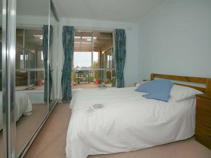 9 Saniky Street, Notting Hill VIC 3168