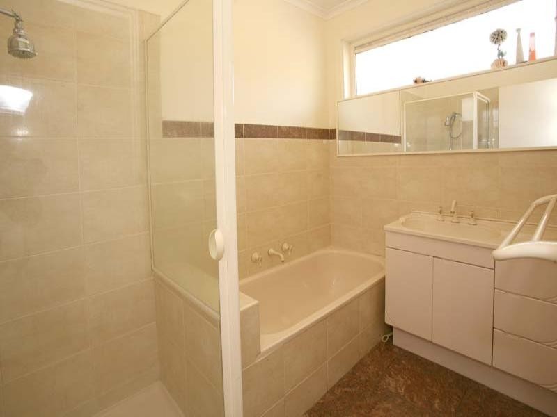 30 Capital Avenue, Glen Waverley VIC 3150