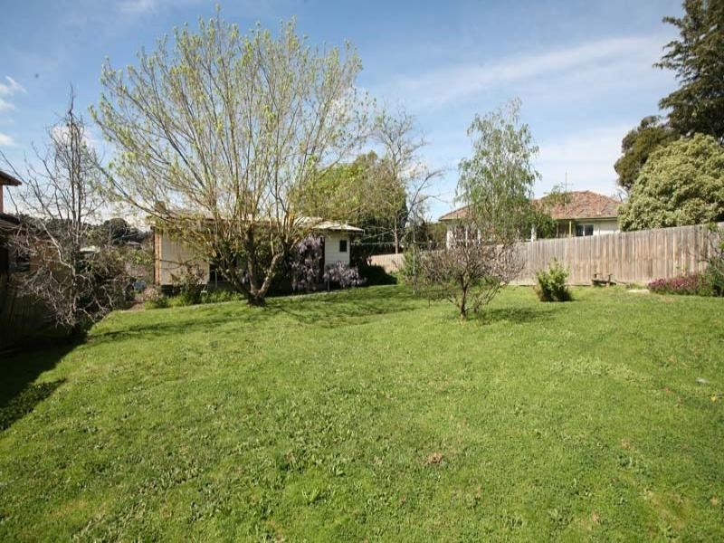 1 Valentine Court, Glen Waverley VIC 3150