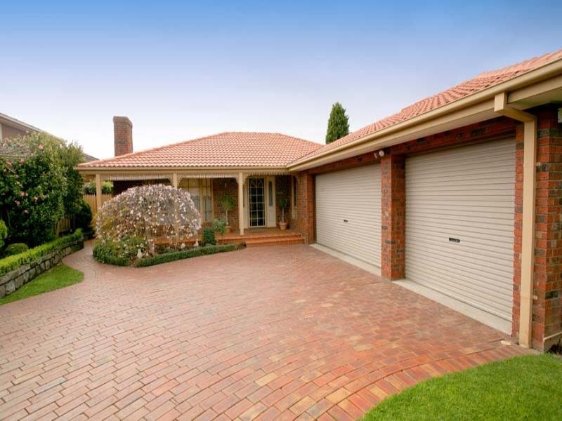 57 Tourmaline Crescent, Wheelers Hill VIC 3150