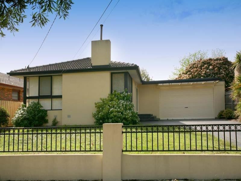 70 Chancellor Drive, Wheelers Hill VIC 3150