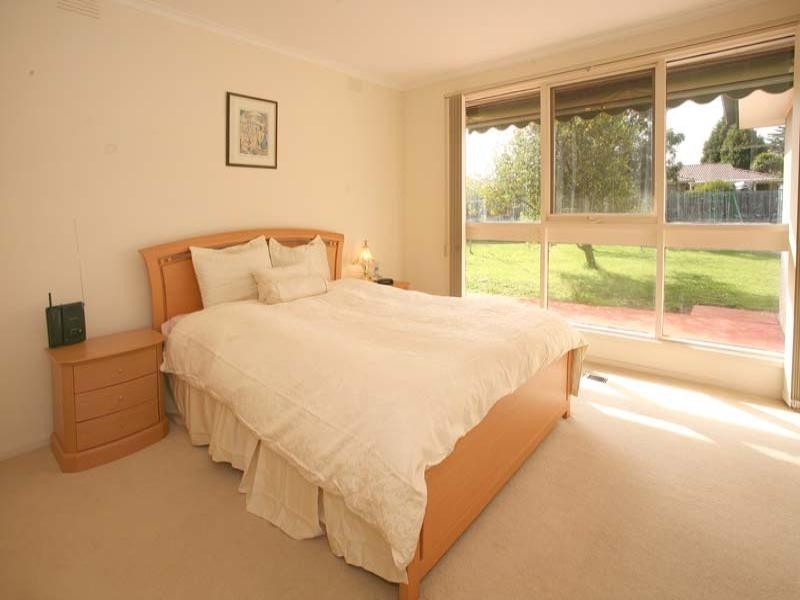 70 Chancellor Drive, Wheelers Hill VIC 3150