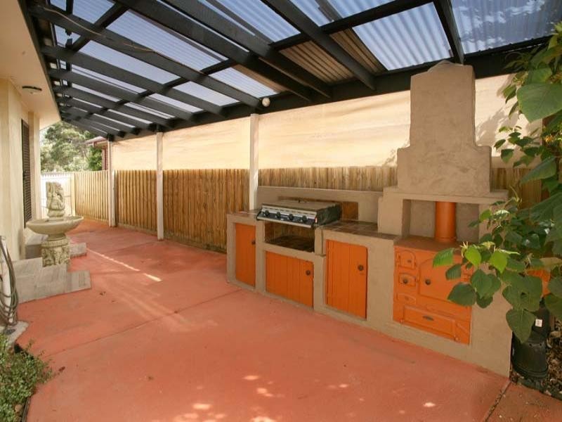 70 Chancellor Drive, Wheelers Hill VIC 3150