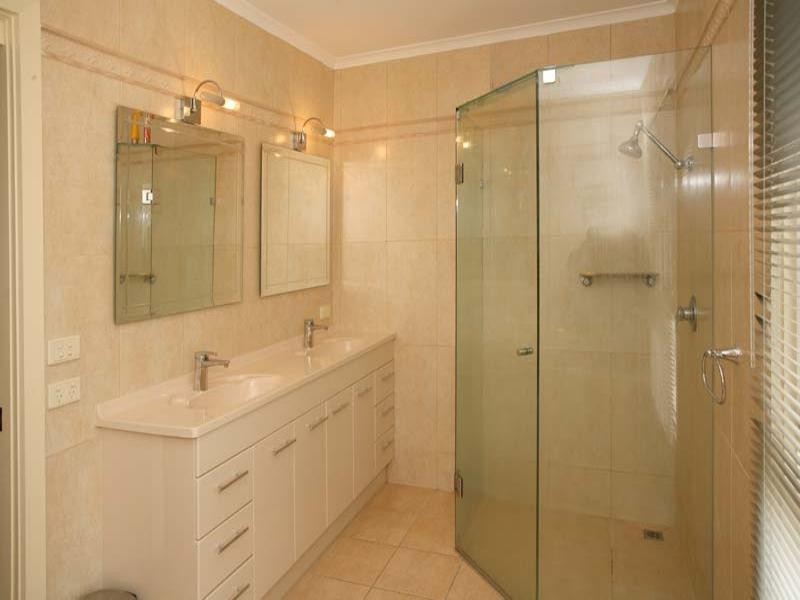 1 Bushland Court, Wheelers Hill VIC 3150