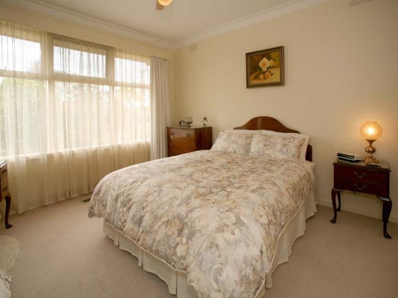 2 Michael Avenue, Glen Waverley VIC 3150