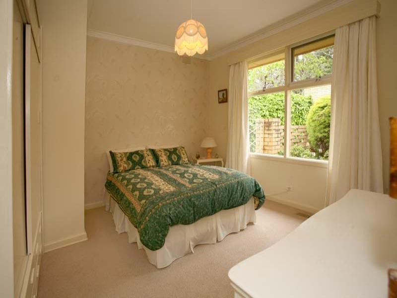 2 Michael Avenue, Glen Waverley VIC 3150