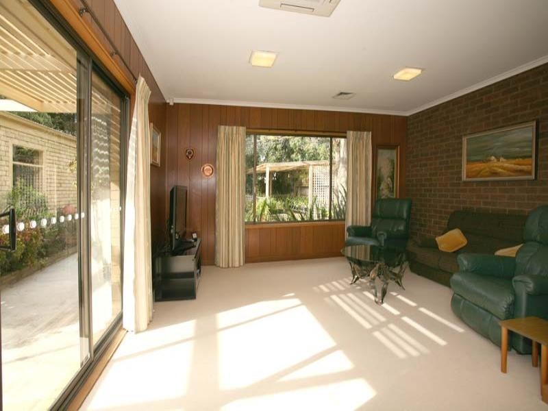 2 Michael Avenue, Glen Waverley VIC 3150