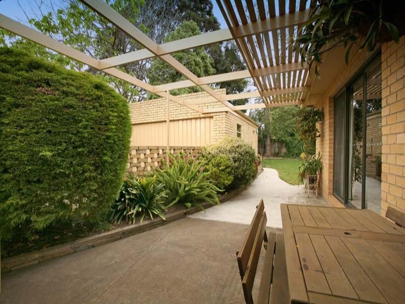 2 Michael Avenue, Glen Waverley VIC 3150