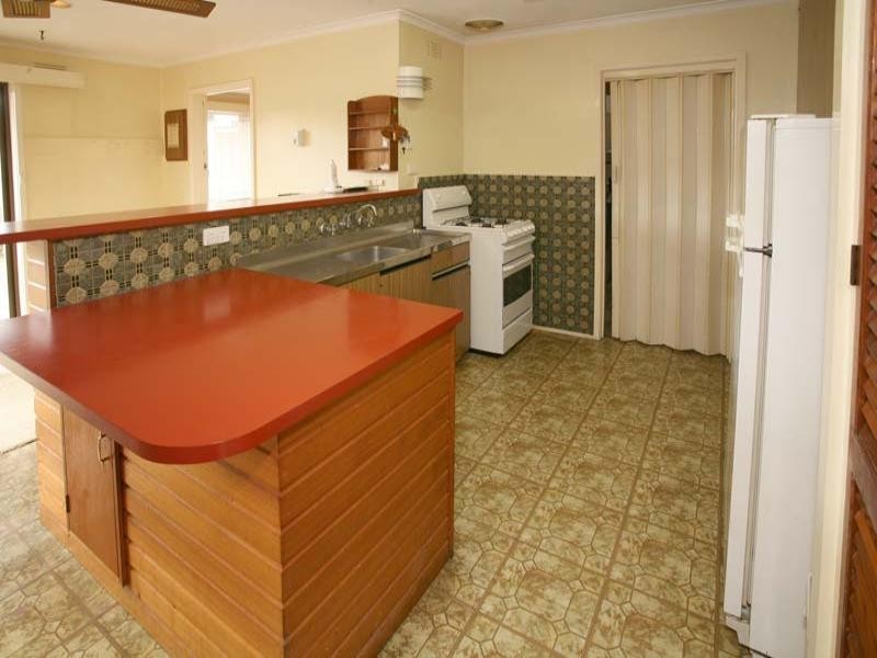 1 Tamala Avenue, Notting Hill VIC 3168