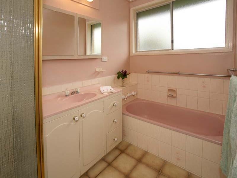 1 Tamala Avenue, Notting Hill VIC 3168