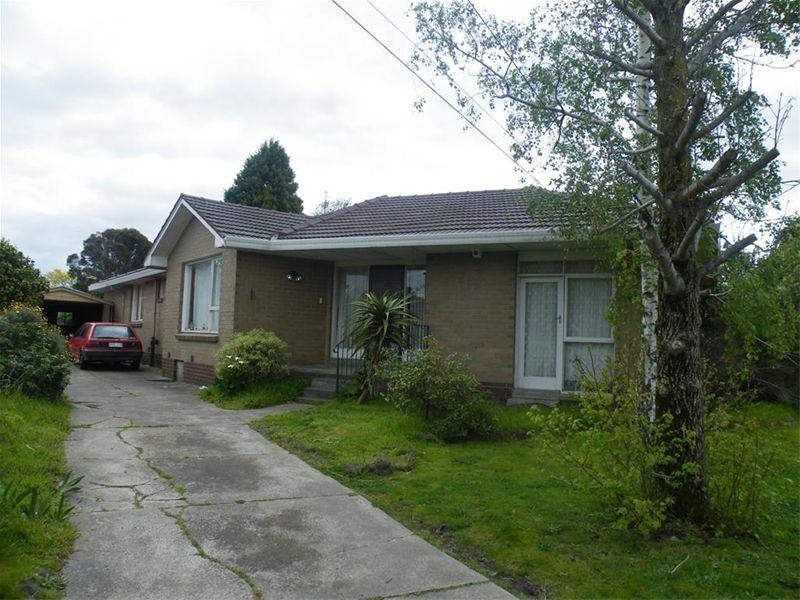 1 Kerferd Road, Glen Waverley VIC 3150