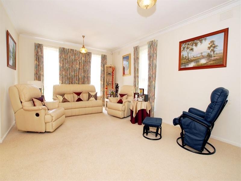 1 Corunna Court, Glen Waverley VIC 3150