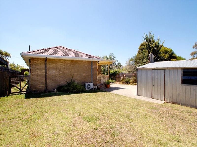 1 Corunna Court, Glen Waverley VIC 3150