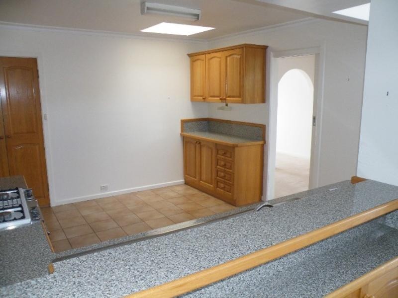 3 Banksia Court, Wheelers Hill VIC 3150