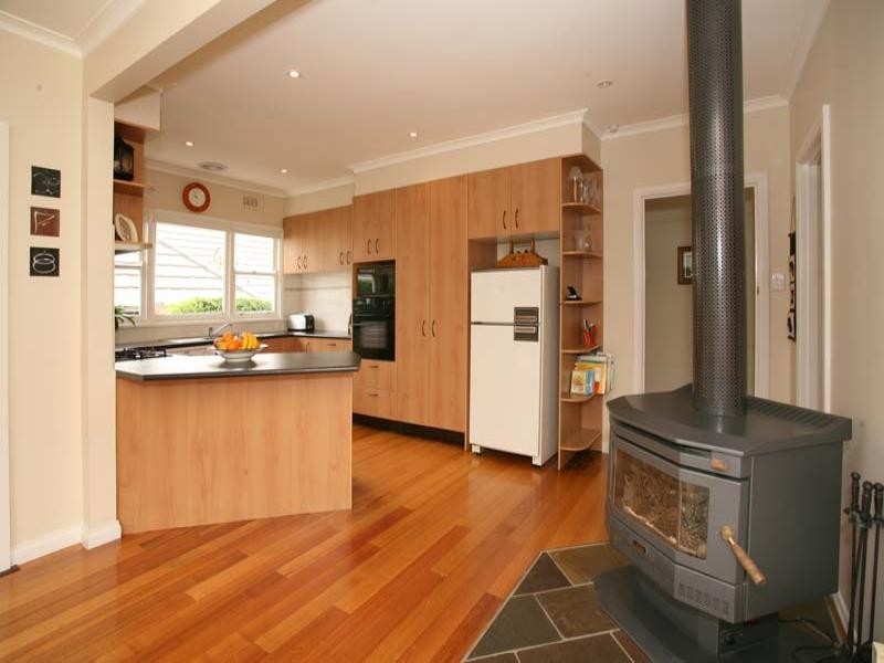 1/10 Landridge Street, Glen Waverley VIC 3150