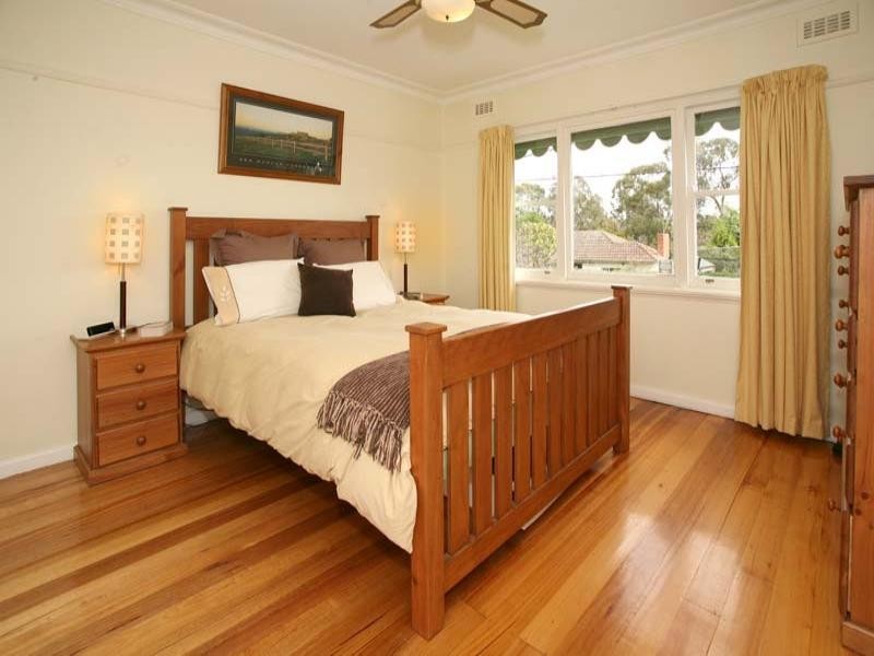 1/10 Landridge Street, Glen Waverley VIC 3150