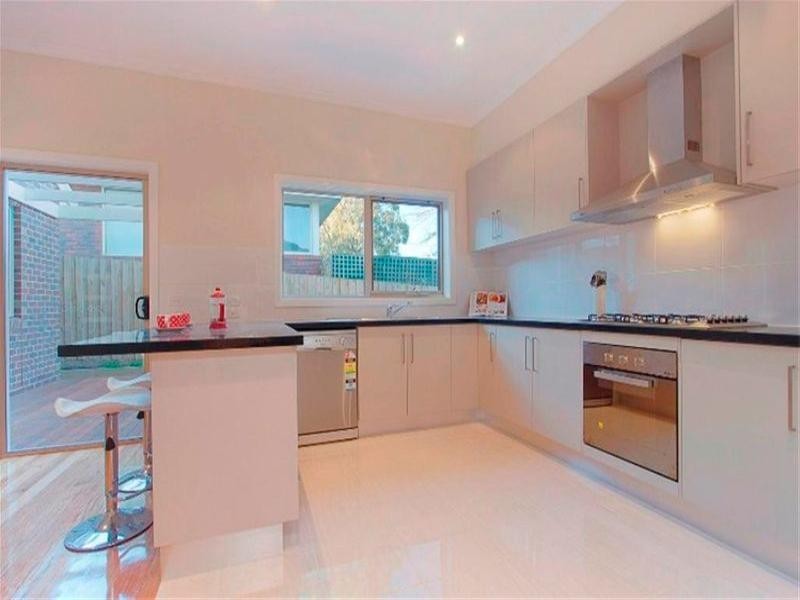 2/8 The Ridge, Glen Waverley VIC 3150