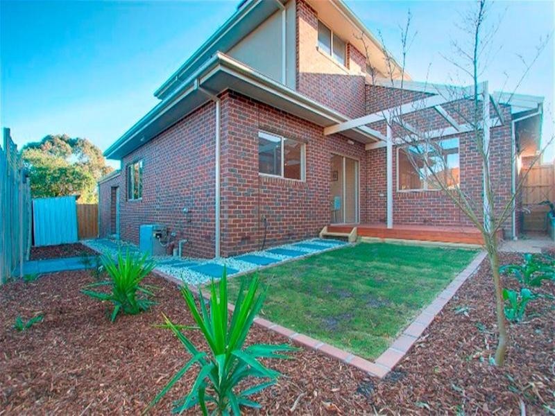 2/8 The Ridge, Glen Waverley VIC 3150