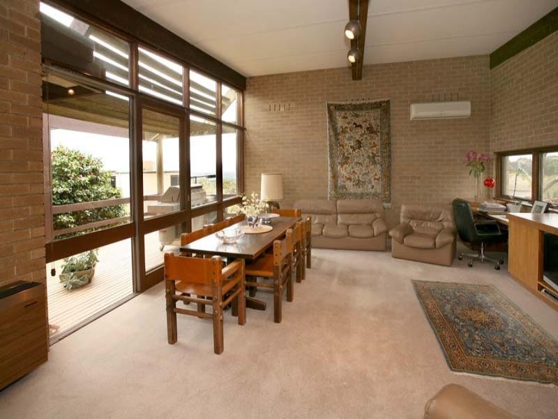 4 Annetta Court, Wheelers Hill VIC 3150