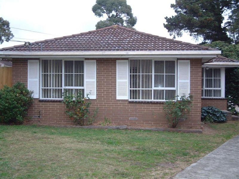 1/15 Crown Street, Glen Waverley VIC 3150