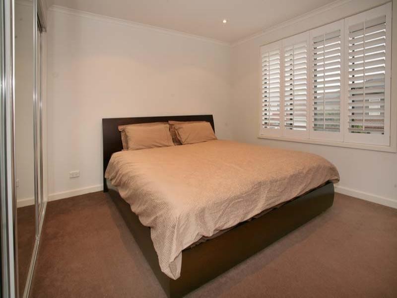 12 Southampton Drive, Mulgrave VIC 3170