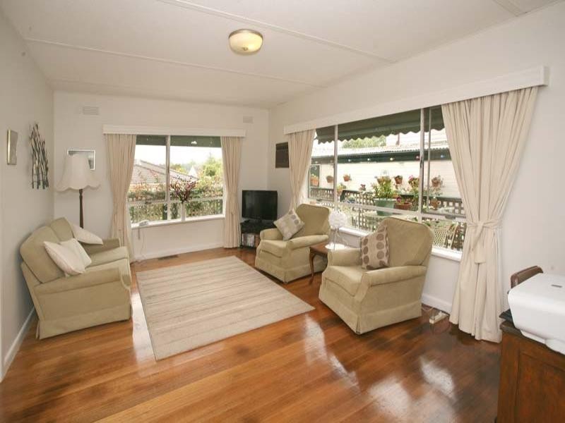 20 Peacock Street, Burwood VIC 3125