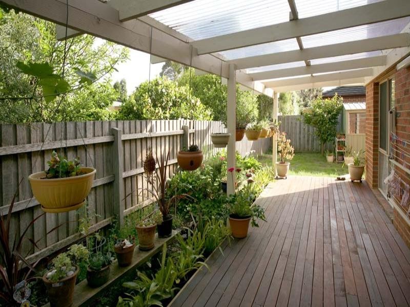 8 Peartree Way, Glen Waverley VIC 3150
