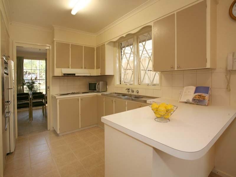 38 Weeden Drive, Vermont South VIC 3133