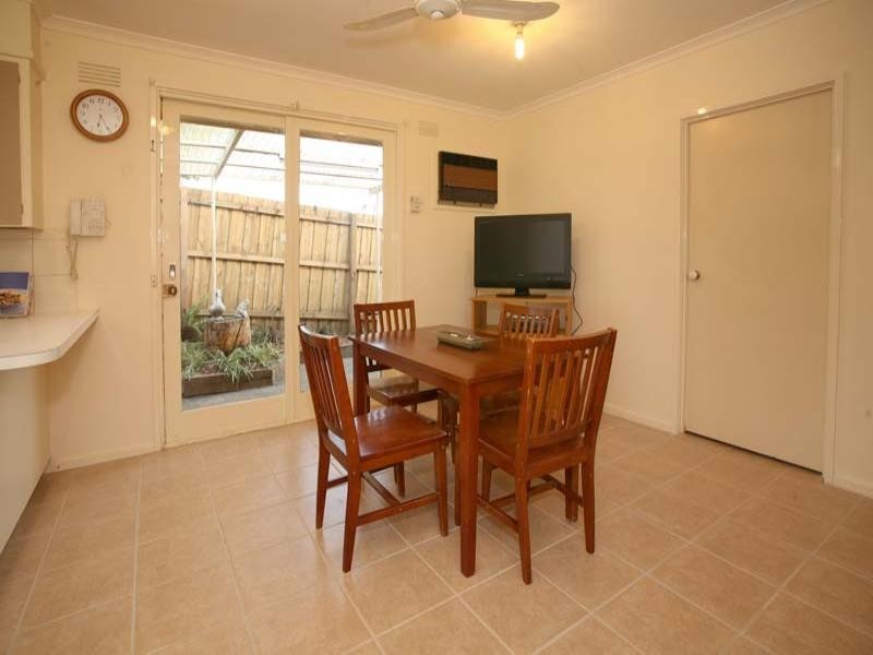 38 Weeden Drive, Vermont South VIC 3133