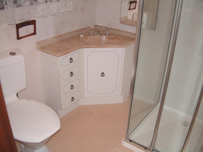 48 Calderwood Avenue, Wheelers Hill VIC 3150