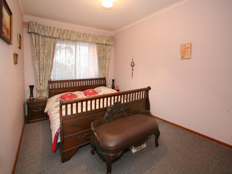 35 Burchall Grove, Dandenong North VIC 3175