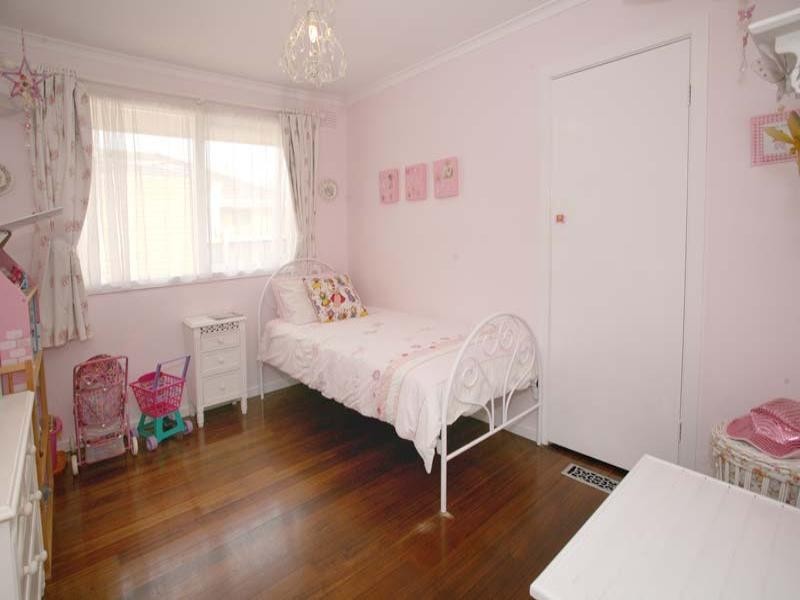 5 Tanner Street, Glen Waverley VIC 3150