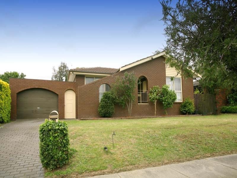 28 Rembrandt Drive, Wheelers Hill VIC 3150