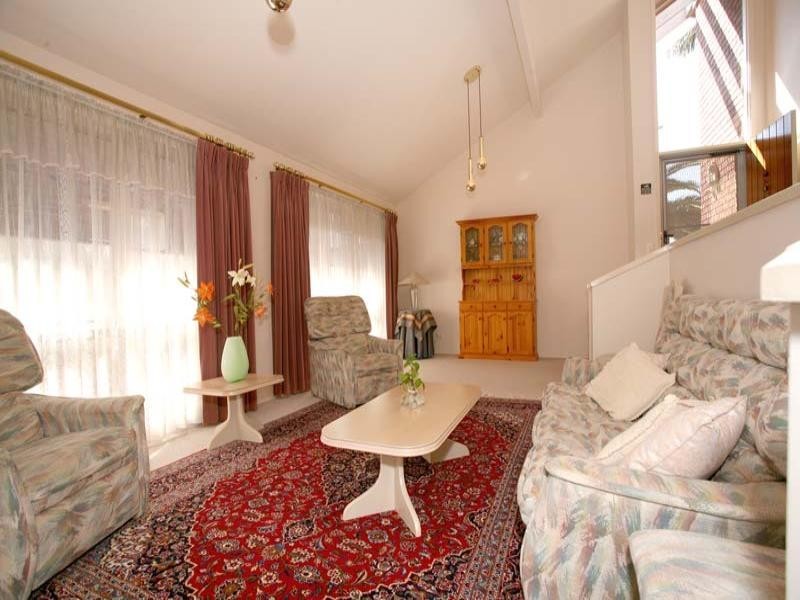 8 Talwood Court, Burwood East VIC 3151