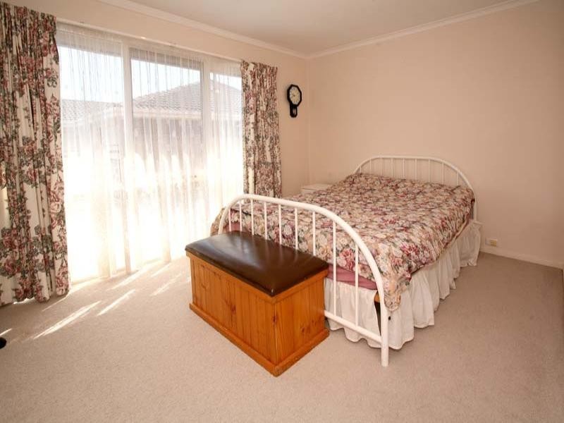 8 Talwood Court, Burwood East VIC 3151