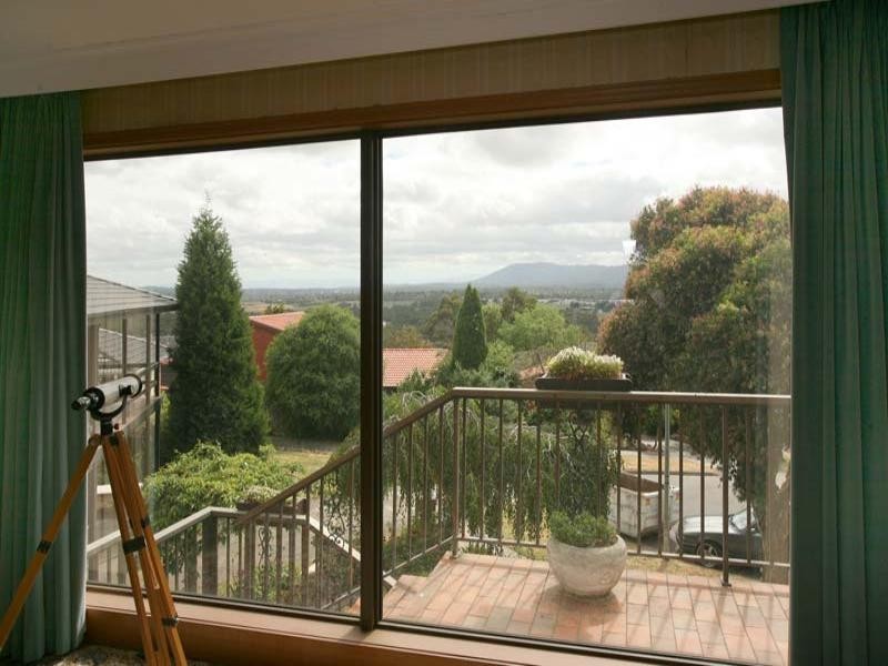 5 Portobello Place, Wheelers Hill VIC 3150