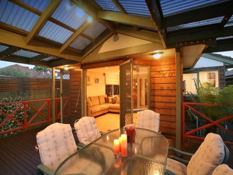 35 Hillcrest Avenue, Chadstone VIC 3148