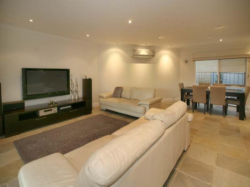 4 Lyric Court, Glen Waverley VIC 3150