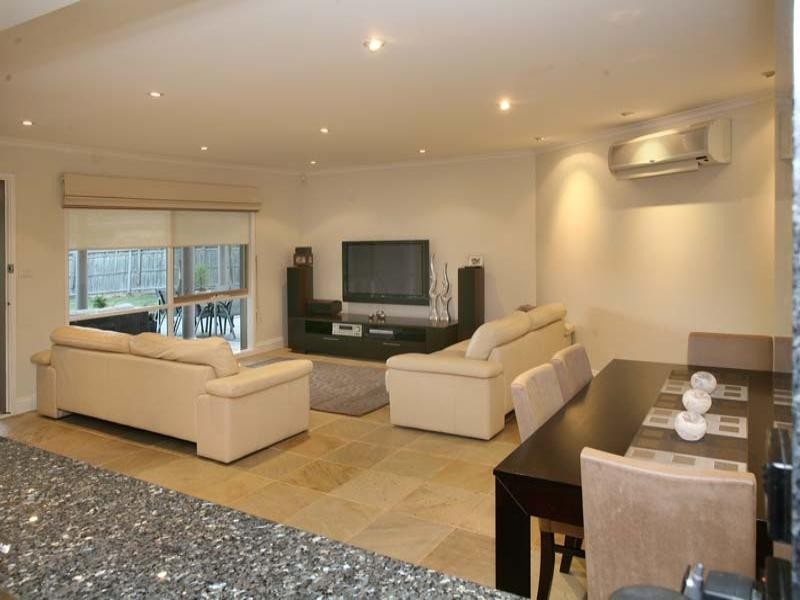 4 Lyric Court, Glen Waverley VIC 3150