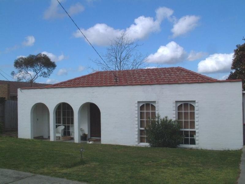 16 Florey Crescent, Mulgrave VIC 3170