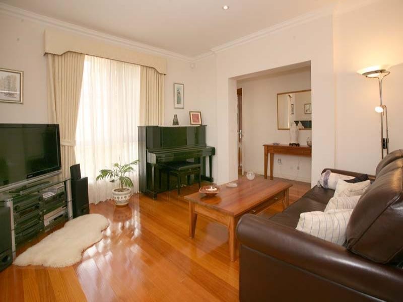 2/2 Jacqueline Road, Mount Waverley VIC 3149