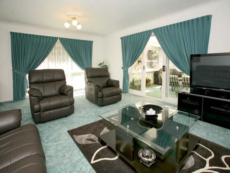 18 Sneddon Court, Mulgrave VIC 3170