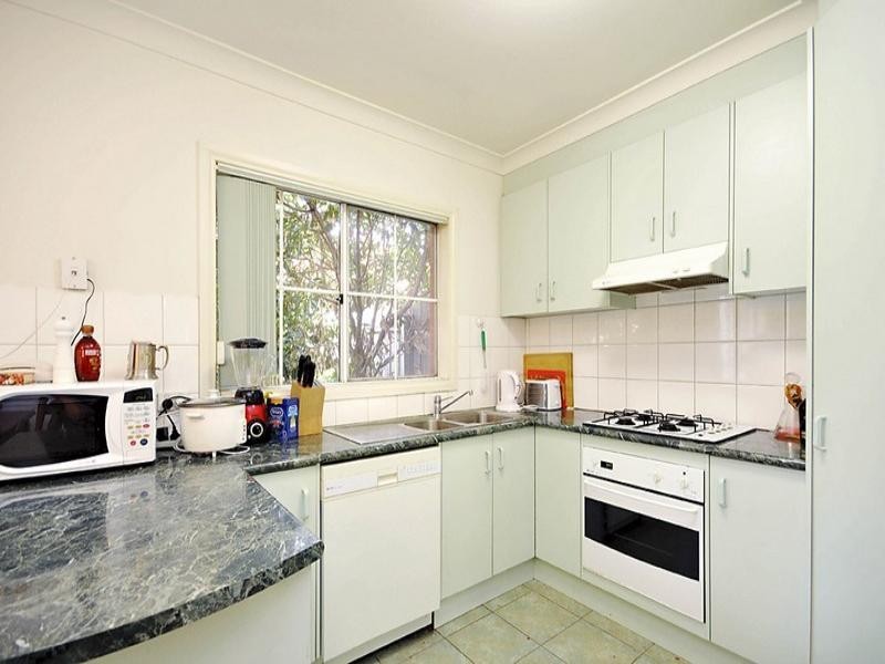 4/5 Rae Street, Chadstone VIC 3148