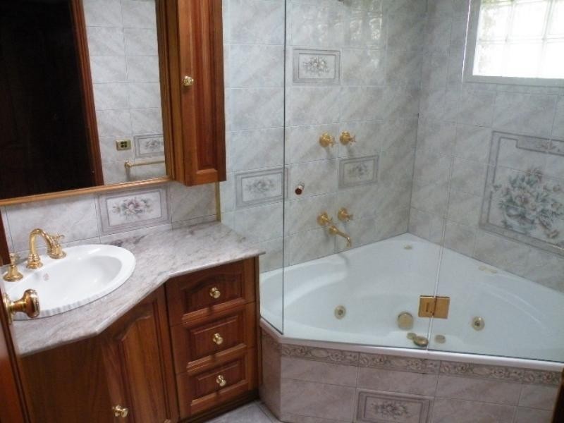 8 Lauriston Court, Mulgrave VIC 3170