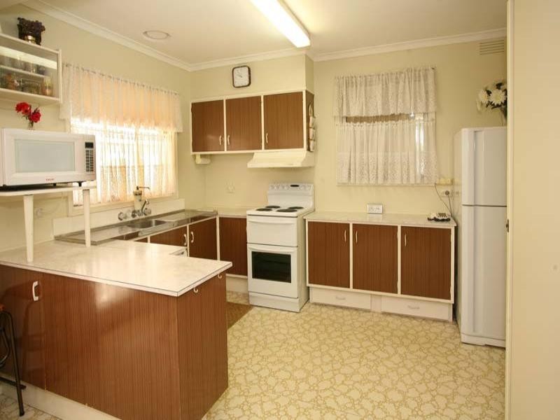 7 Balmoral Court, Glen Waverley VIC 3150