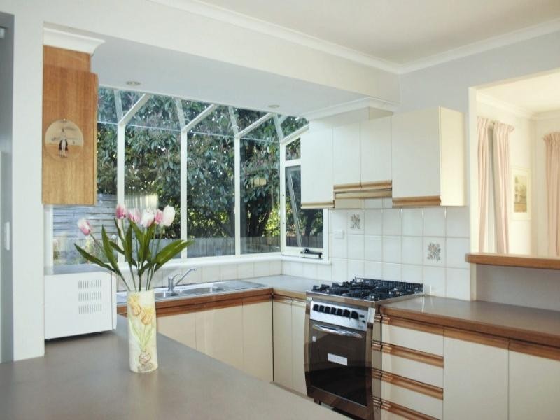 49 Botanic Drive, Glen Waverley VIC 3150