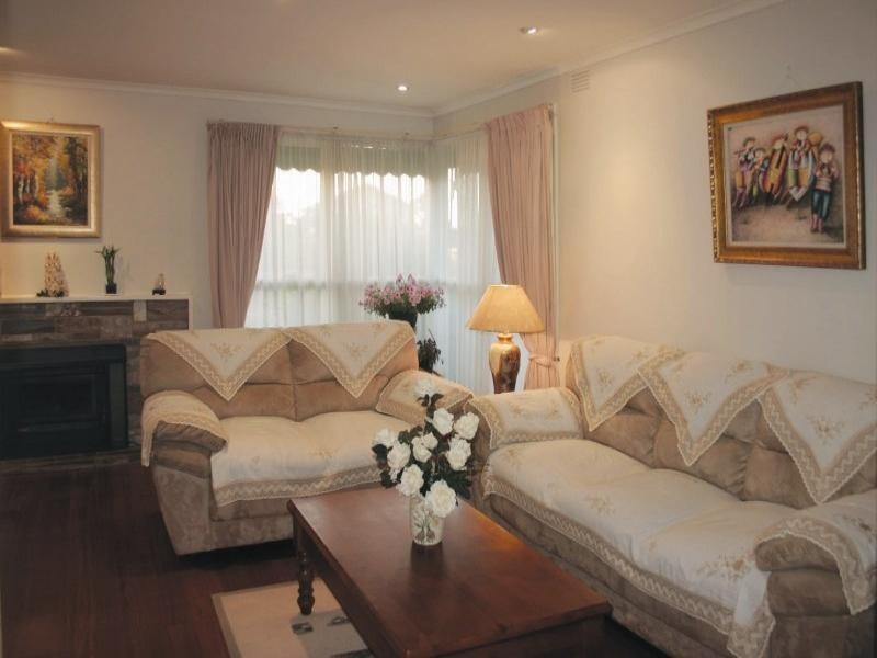 49 Botanic Drive, Glen Waverley VIC 3150