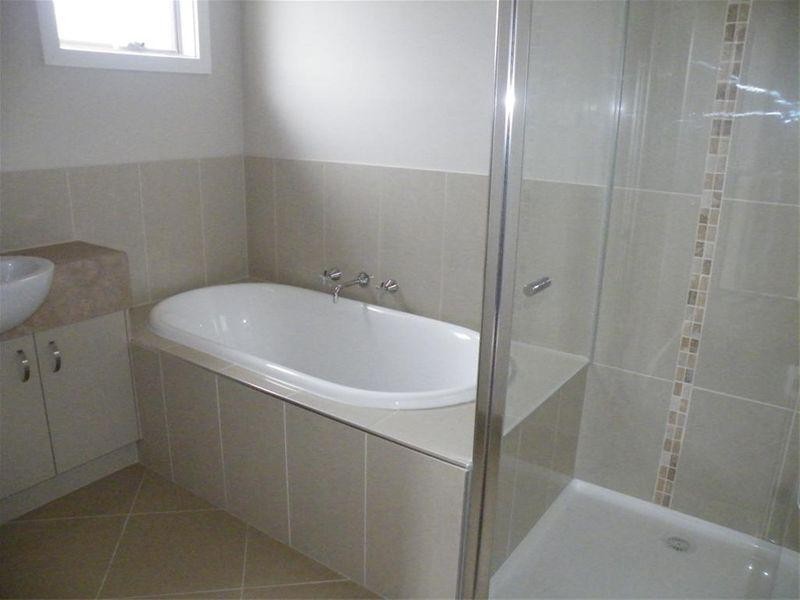 1/1 Wolseley Avenue, Glen Waverley VIC 3150