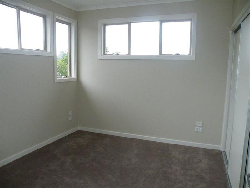 1/1 Wolseley Avenue, Glen Waverley VIC 3150