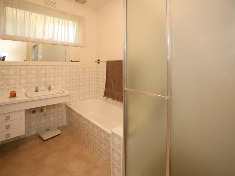 22 Hibiscus Drive, Wheelers Hill VIC 3150